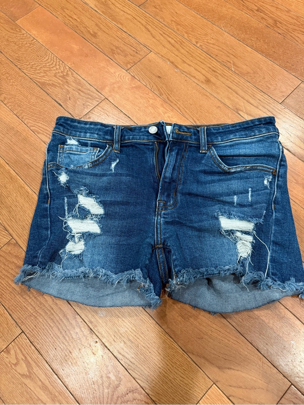 VERVET Distressed Denim Shorts Size Large